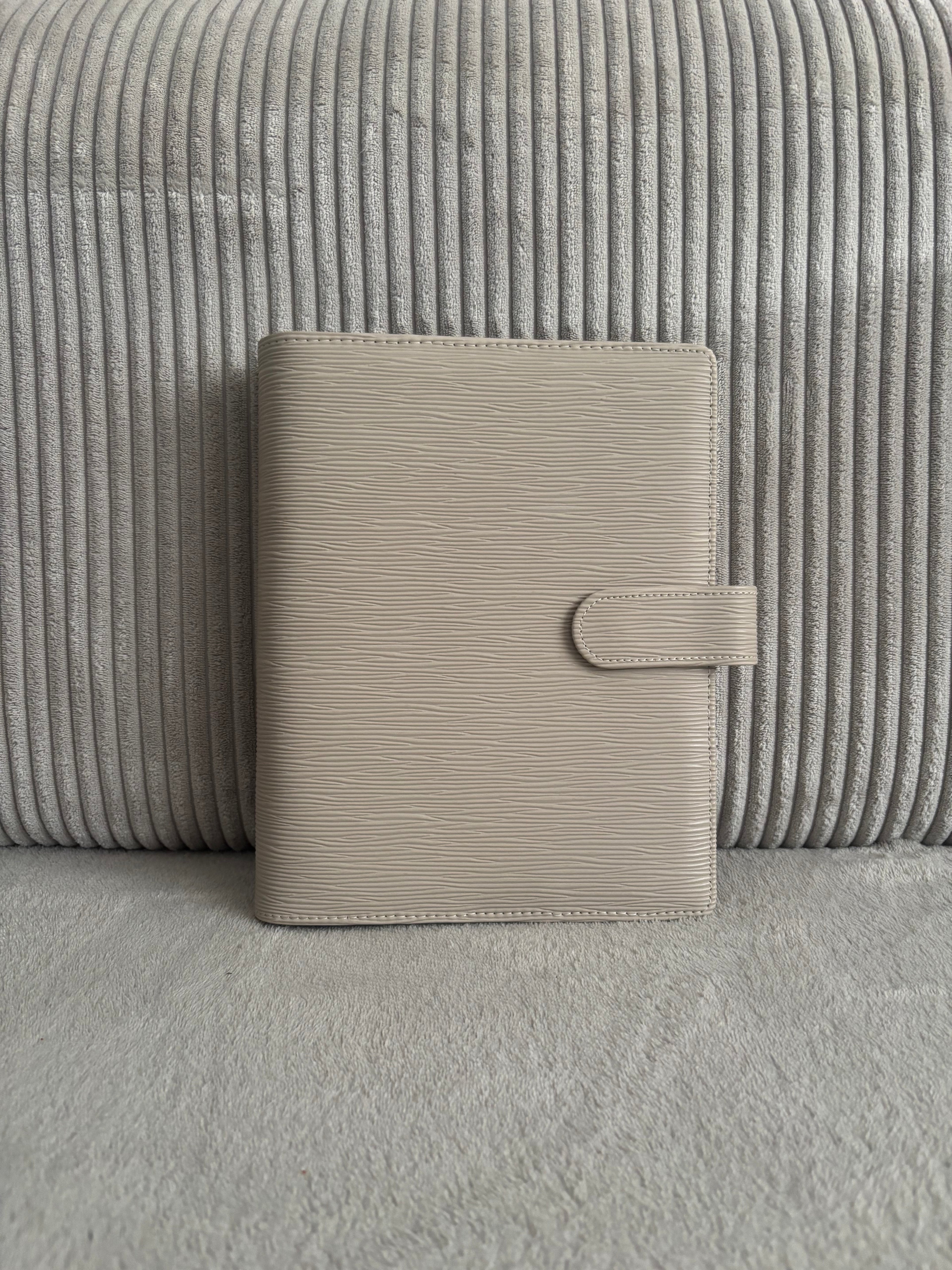 A5 binders - beige